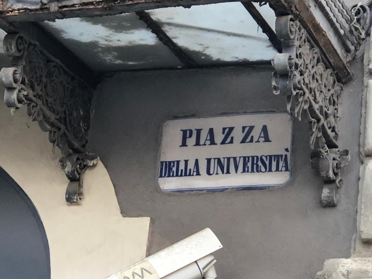 Sicily Wonderful Piazza Universita' Vila Catânia Exterior foto